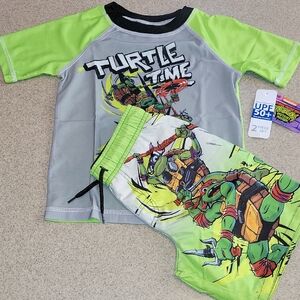Nickelodeon Teenage Mutant Ninja TurtlesRashguard & Trunk Set Size 4/5 NWT